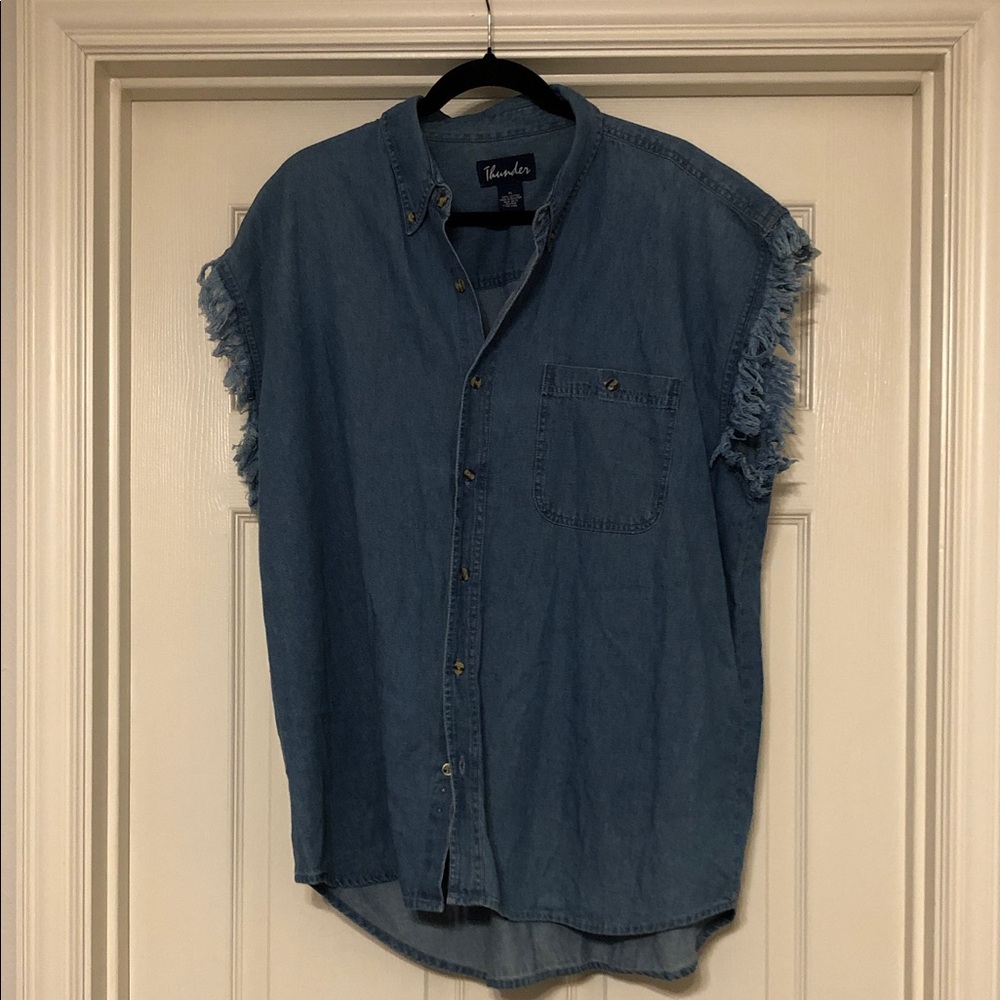 Thunder Men's Blue Denim Sleeveless Button-Down Shirt with Frayed Sleeves